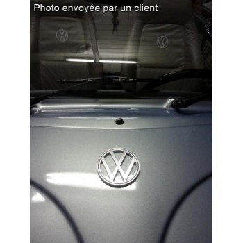 Sigle emblème VW sur capot...